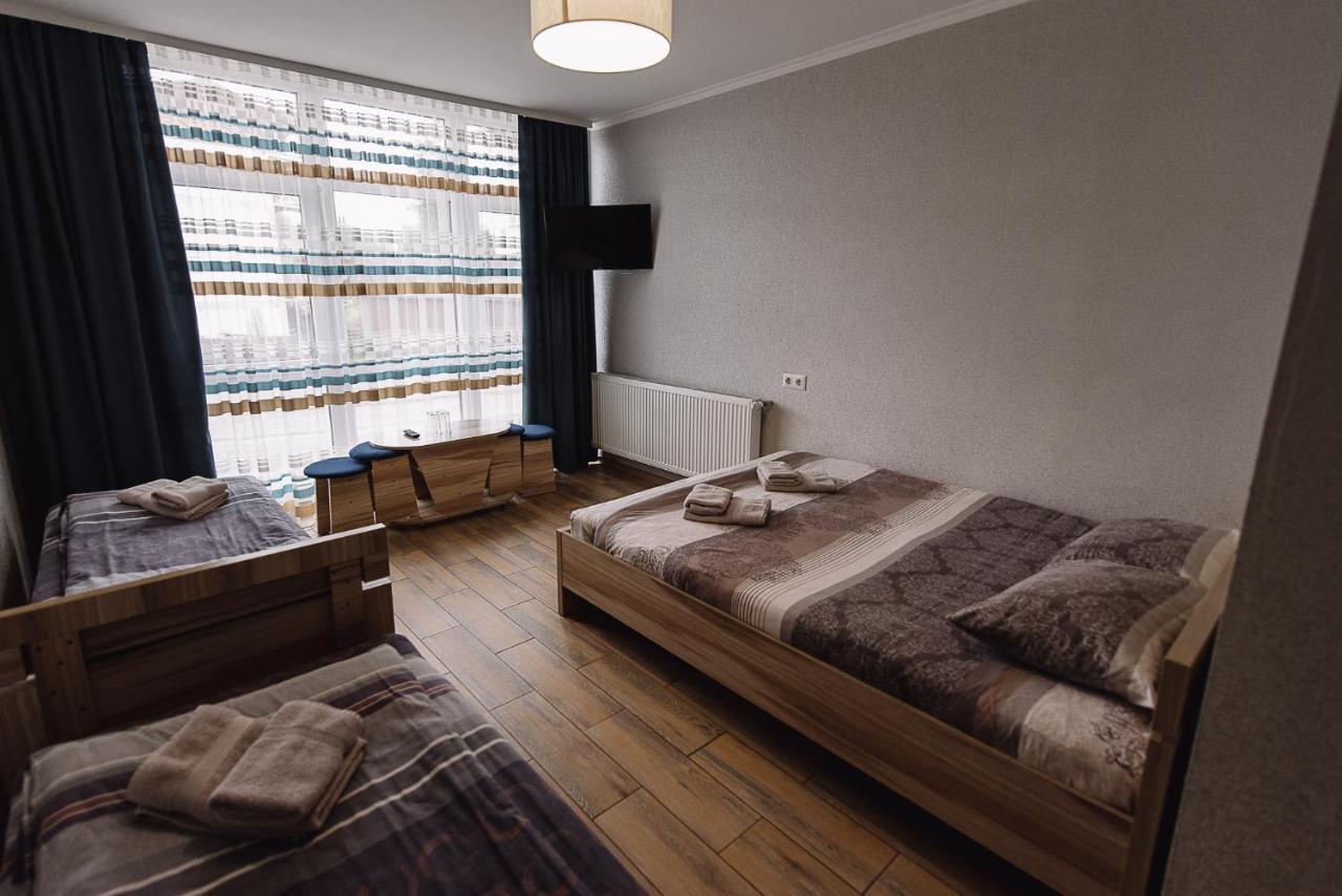 Hotel Brooklyn 2 Jablunycja Exteriér fotografie